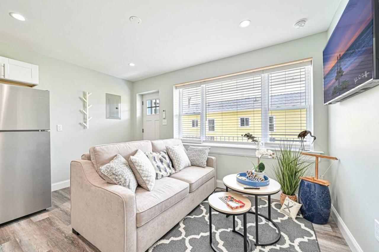 318 E Youngs Ave Unit 6 Salty Shore Serenity Beachside Bliss Wildwood Exterior photo